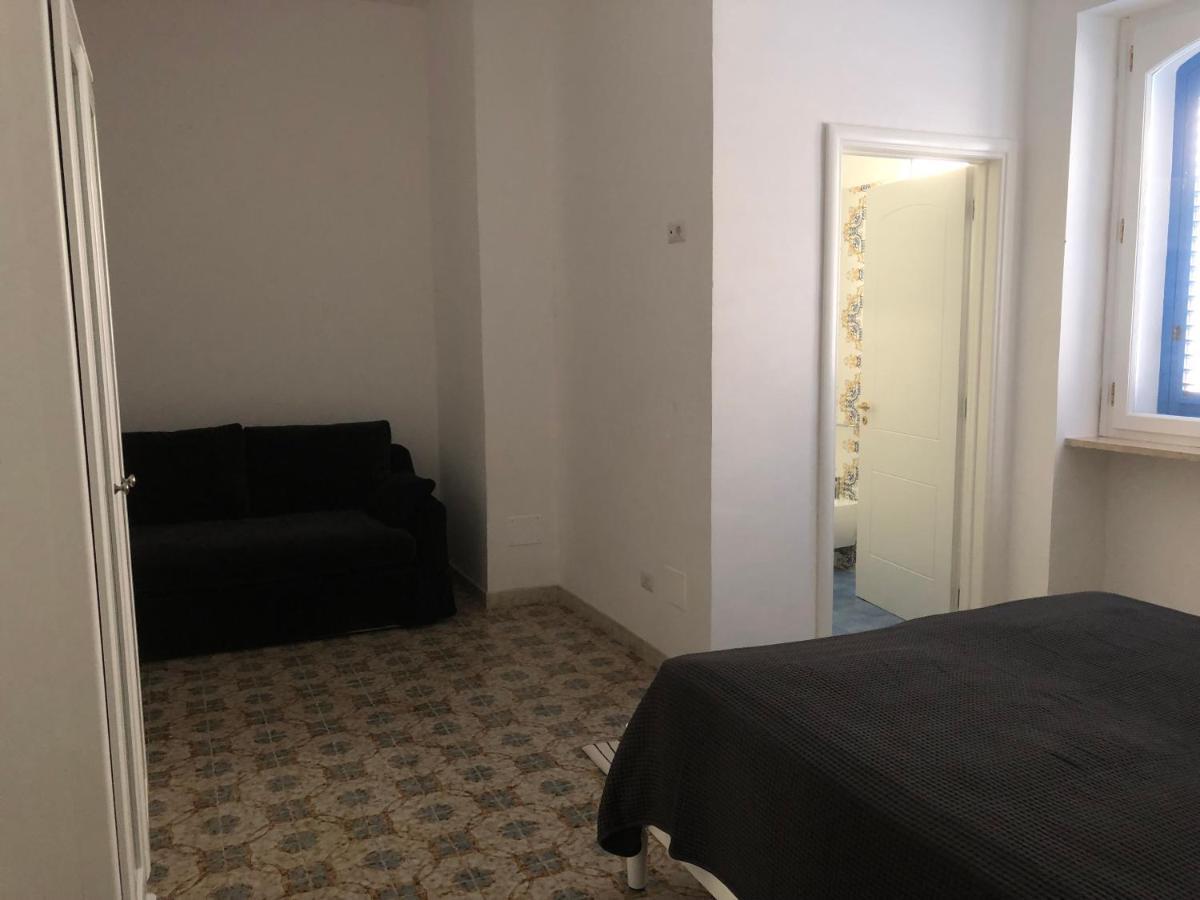فيلا Casa Direttamente Sul Mare 1 مارينا دي مانكافيسا المظهر الخارجي الصورة